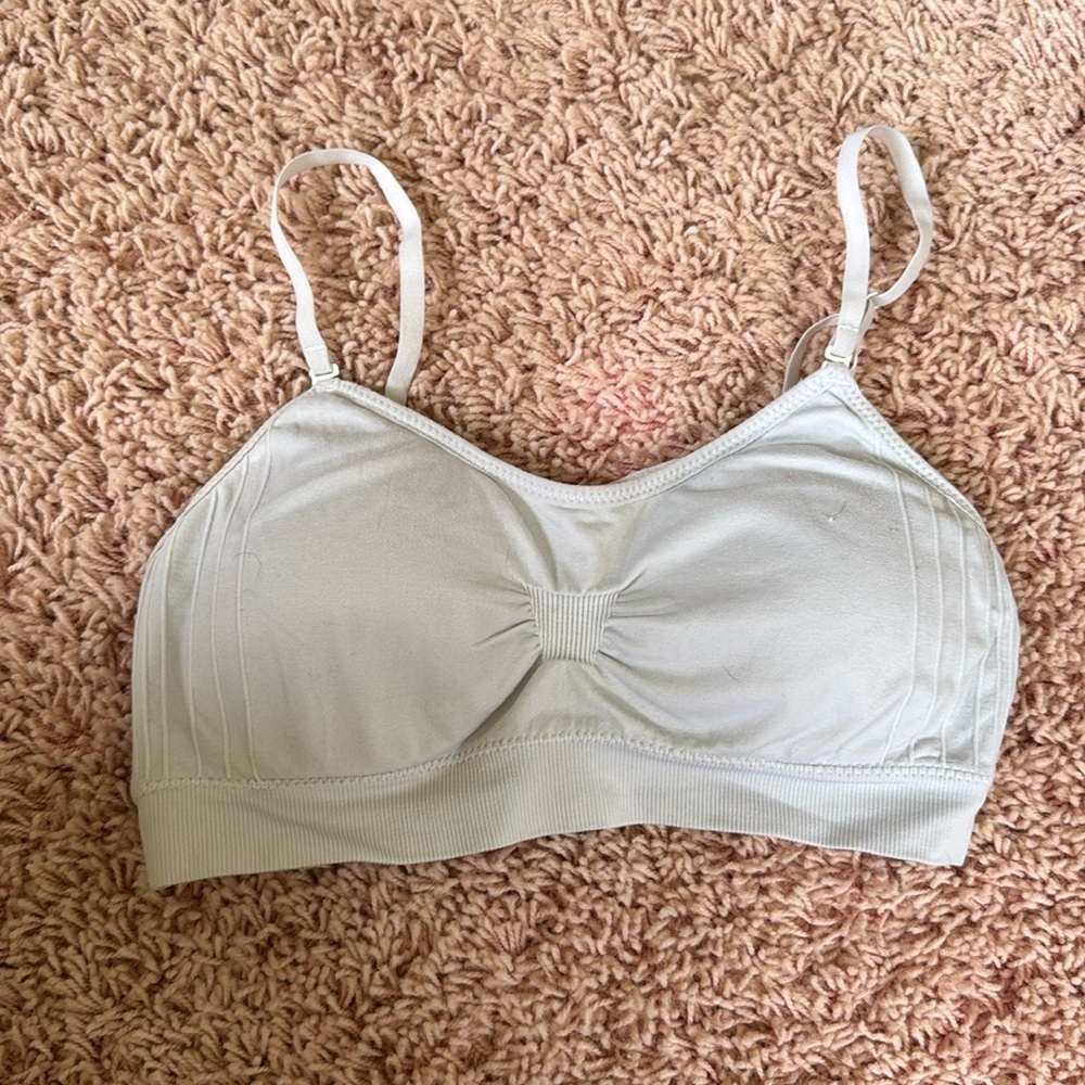 White Coobie Scoopneck bra
